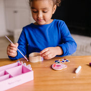 Decorate-Your-Own Wooden Heart Box L9