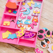 Disney Minnie Wooden Magnetic Dress-Up Z6