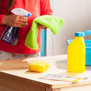 Let's Play House! Spray, Squirt & Squeegee Play Set W1