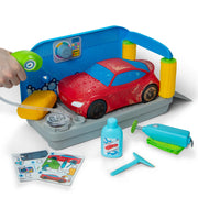 Spray & Shine Car Wash Play Set Q0