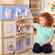 Wooden Multi-Level Dollhouse Y4